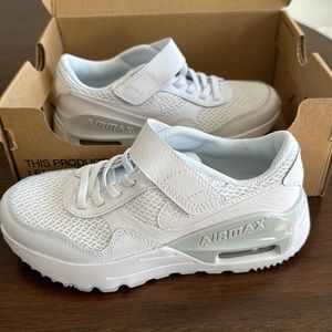 White Nike Air Max Kids